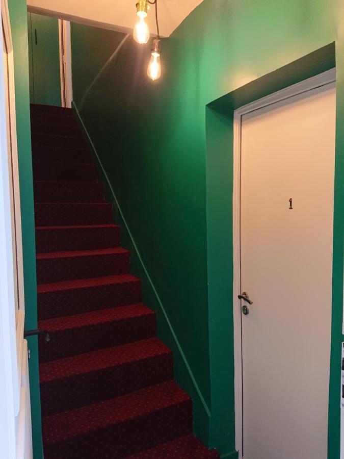 Les Studios De La Faisanderie Chantilly Exteriör bild